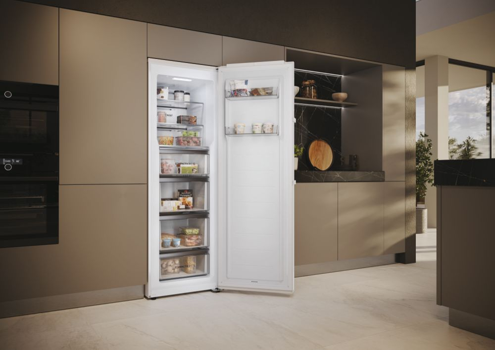 GEFRIERSCHRANK Haier 272LT CE.E No Frost. GEFRIERSCHRANK Haier 272LT CE.E No Frost.