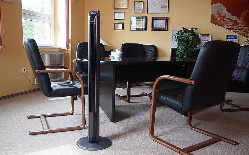 LÜFTUNGSTURM 120cm, TIMER,  360°, FERNBEDIENUNG.