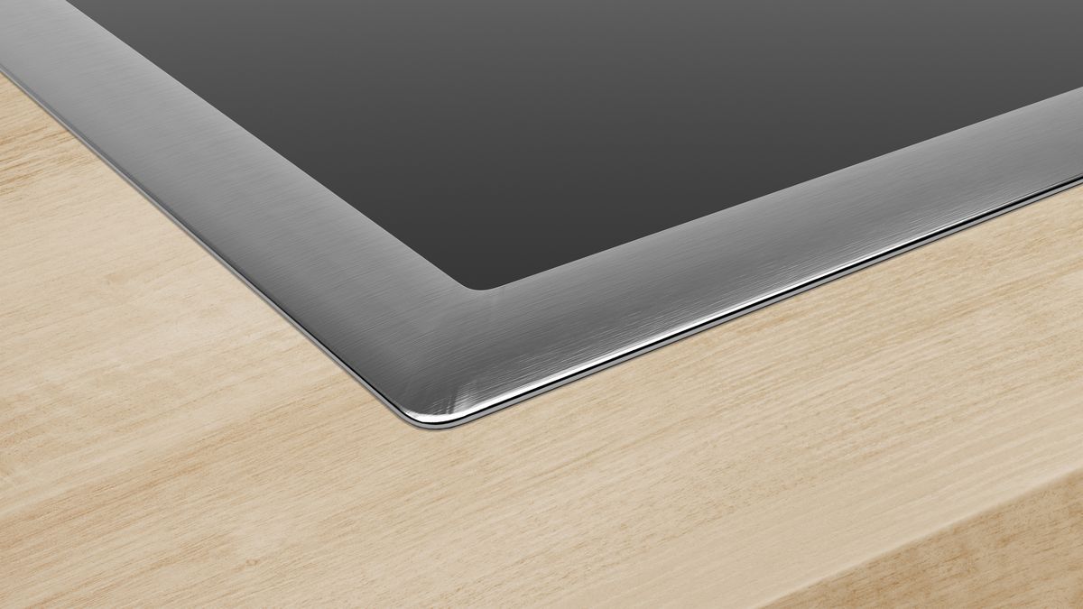 Piano di cottura in vetroceramica Bosch, comando frontale, DirectSelect.