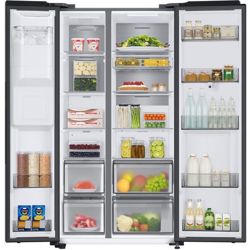 Frigorifero e congelatore affiancati Samsung Family Hub.